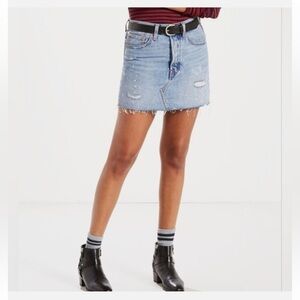 Levi’s Jean Skirt Size 28
